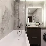 Luxury Babyak Apartment