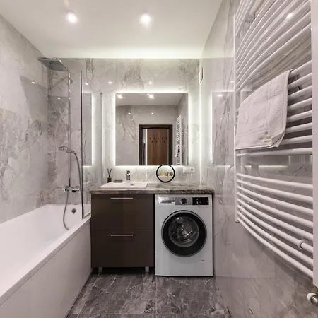 Luxury Babyak Uschhorod