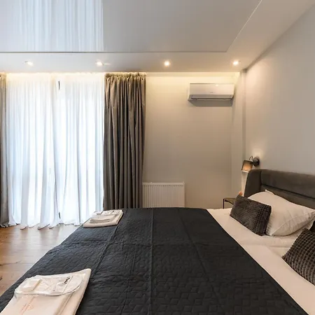 Evuri Babyak Apartment *