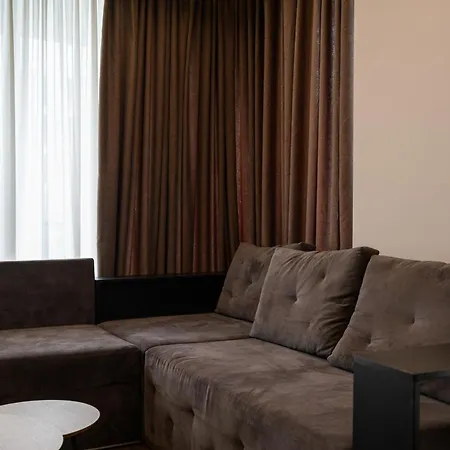 Evuri Babyak Apartment