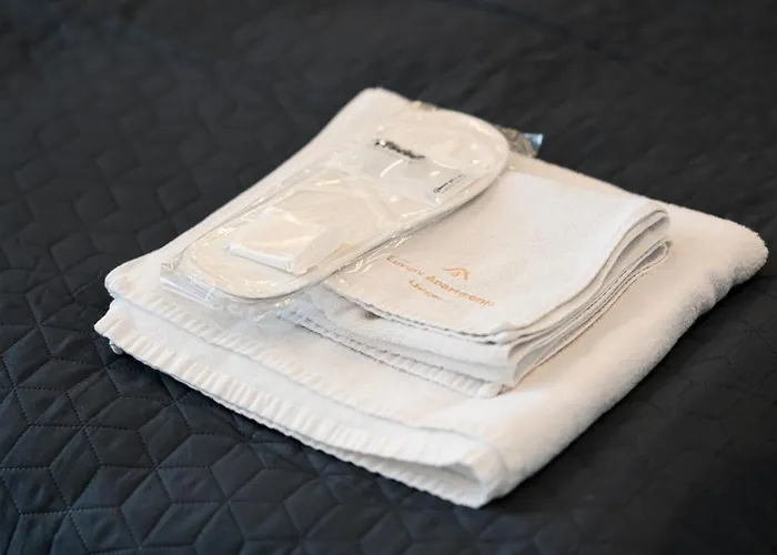 Luxury Babyak *